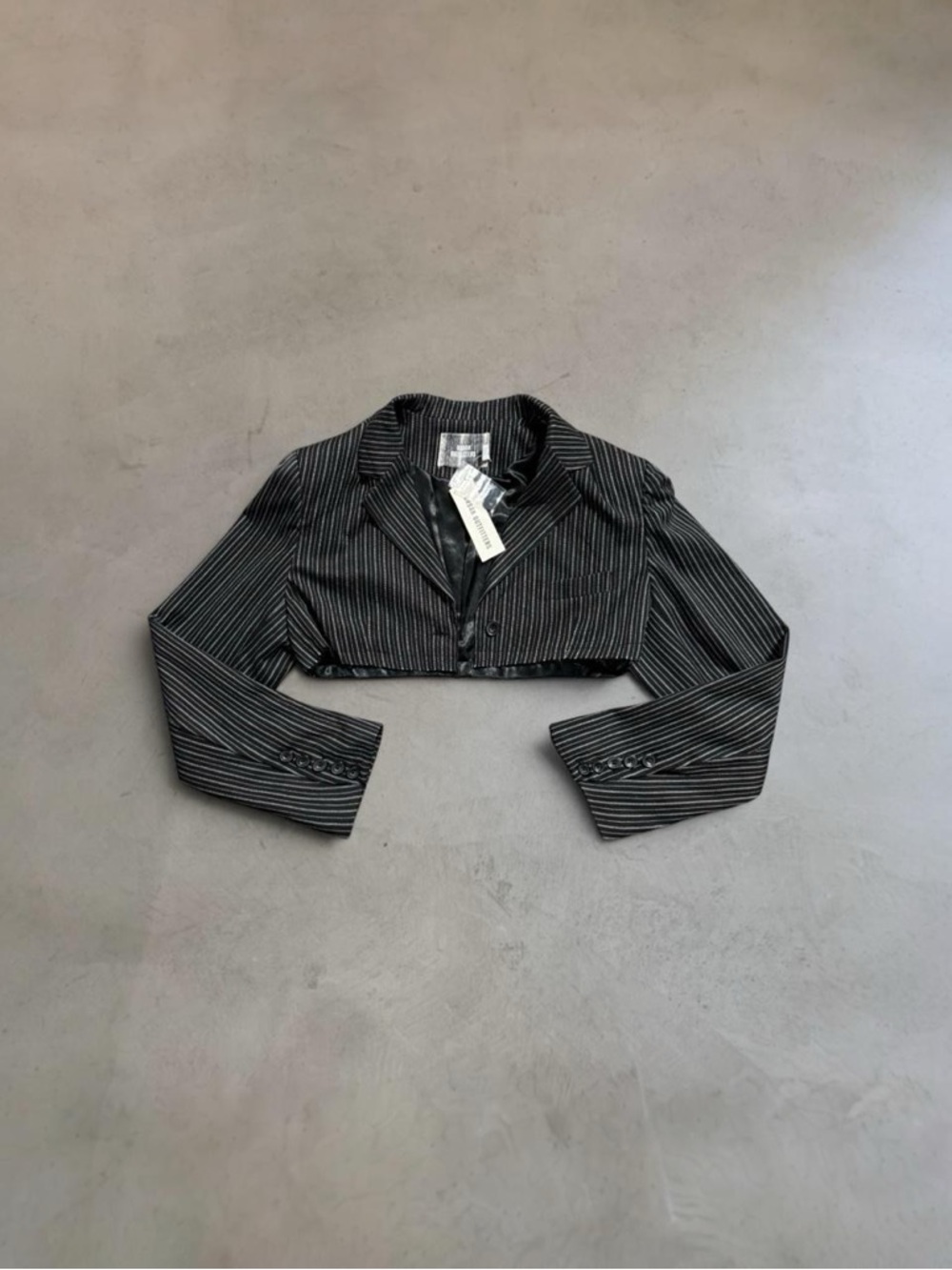 Urban Outfitters Daisy Cropped Blazer